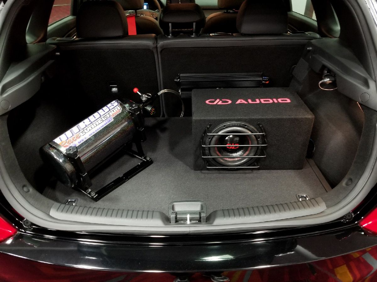 Install Highlight: 2018 Hyundai Elantra GT Sport - cover