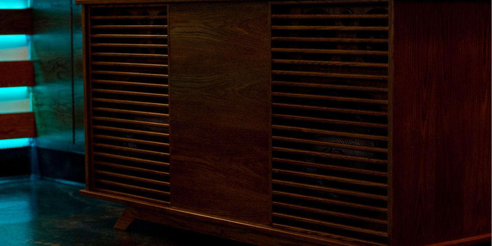 broke brewing co tap room music console by dd audio