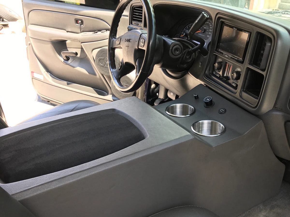 Install Highlight: 2006 GMC Sierra featured photo