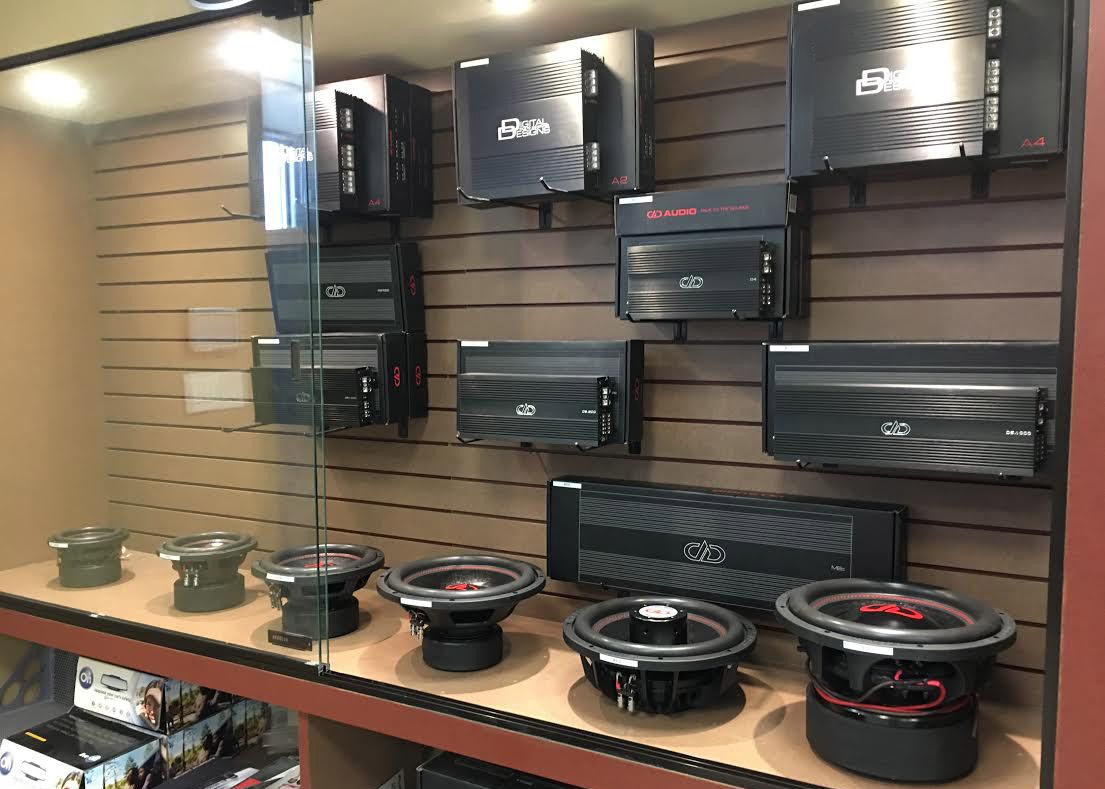 Dealer Spotlight: Sunshades Window Tinting and Mobile Electronics of Austin, Texas - cover