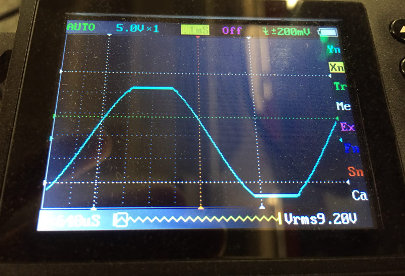 Scope - Volume 37 - heavily clipped signal