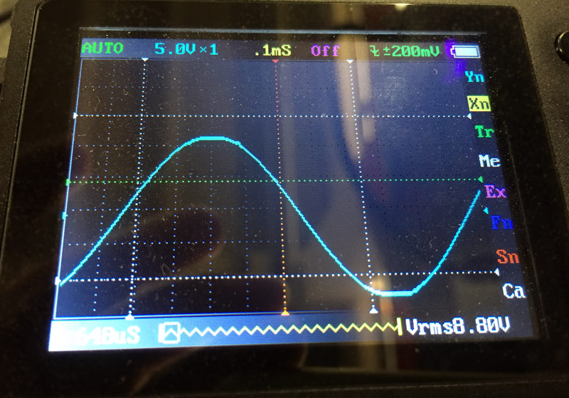 Scope - Volume 36 - Lightly clipped signal