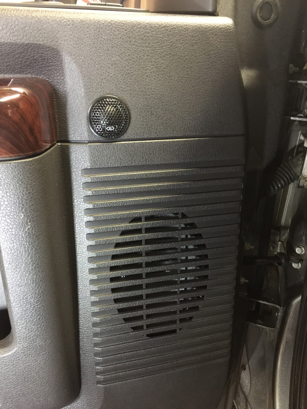 DD Audio Dealer Spotlight Amped Auto and Audio Accessories of