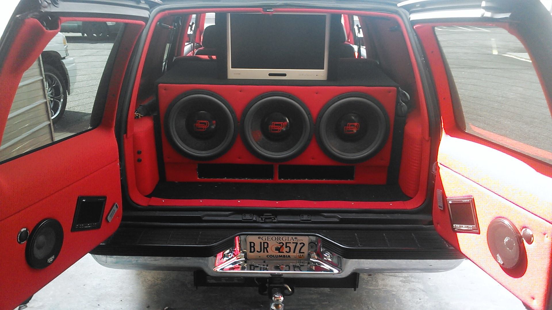 Dealer Spotlight Lawson's Car Audio DD Audio