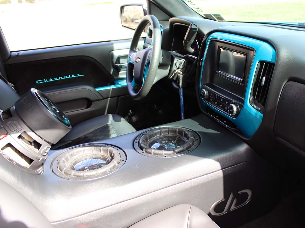 silverado center console subwoofer