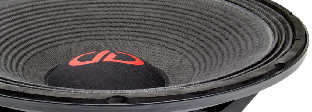 wo-w15 15" woofer closeup photo