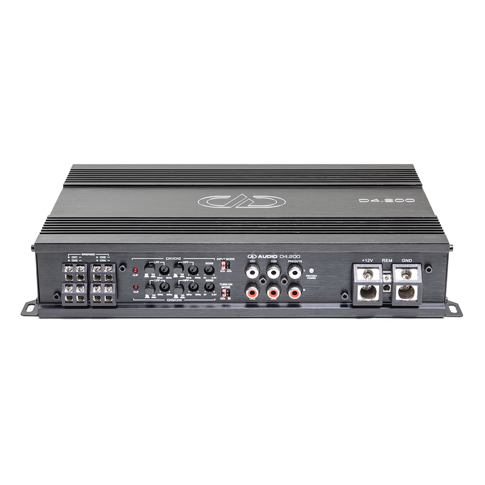 D4.200 4ch Amplifier 3qtr top view