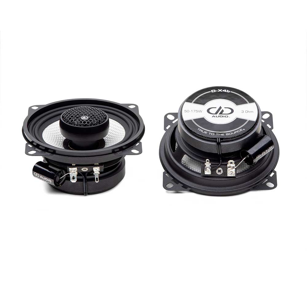 D-X4b Photo of the Speakers Top and Bottom