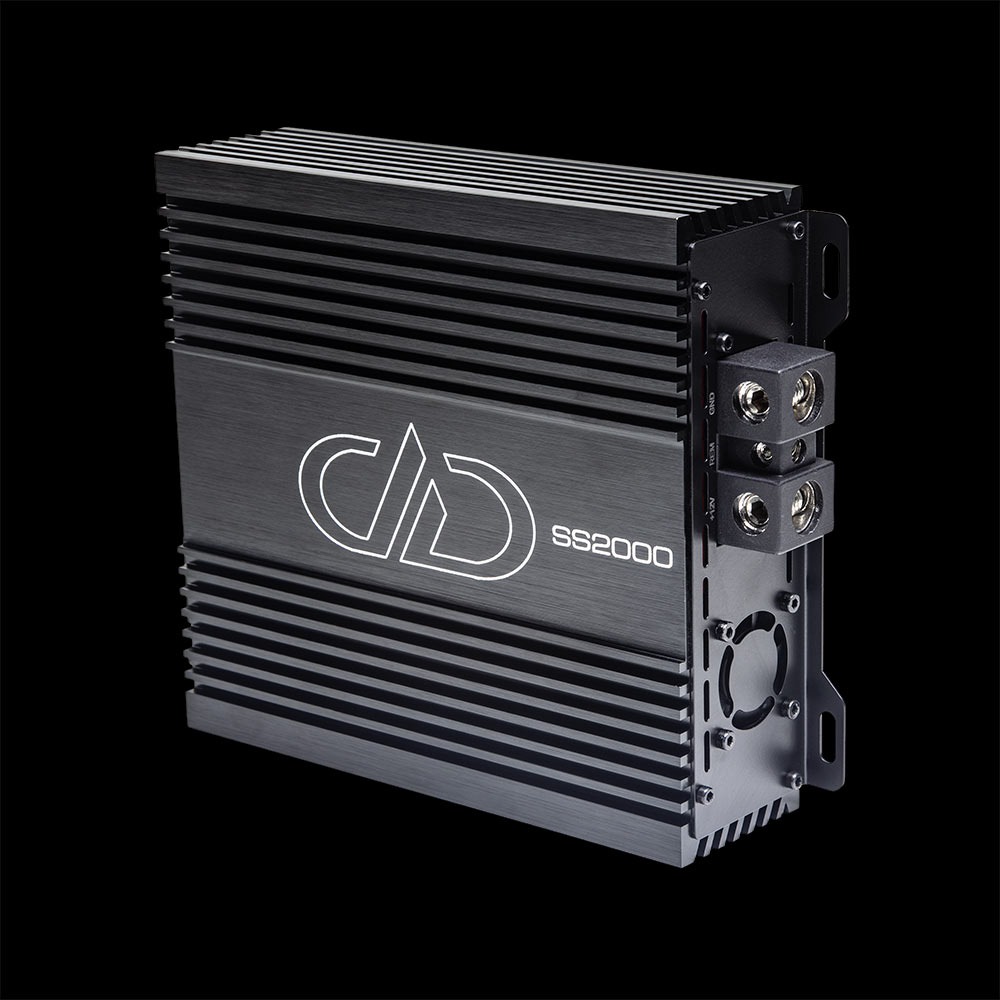 SS2000 Photo shot at an angle to show power connection panel, top plate, logo and model number