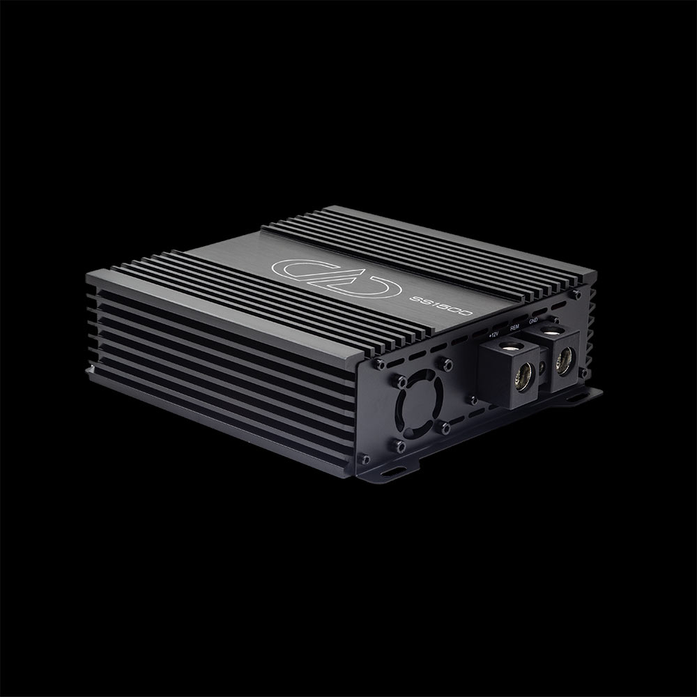 Photo of SS1500 angled to show top plate with logo and model number and connection panel