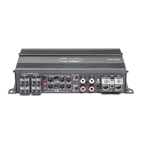 D4.100 4ch Amplifier 3qtr top view